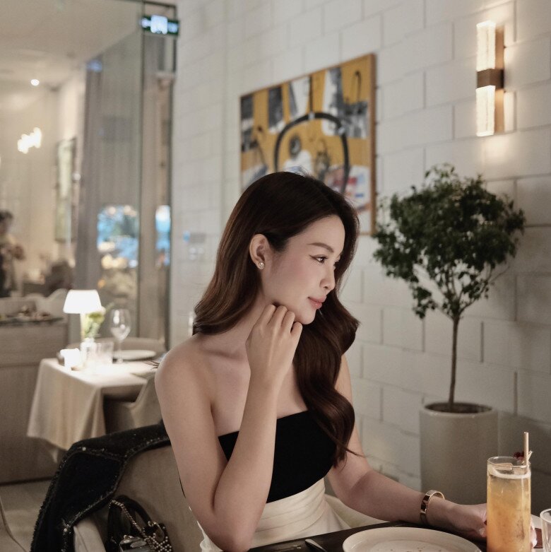 Nhan sắc em gái Đỗ Mỹ Linh hiện tại xinh đẹp không kém chị gái.