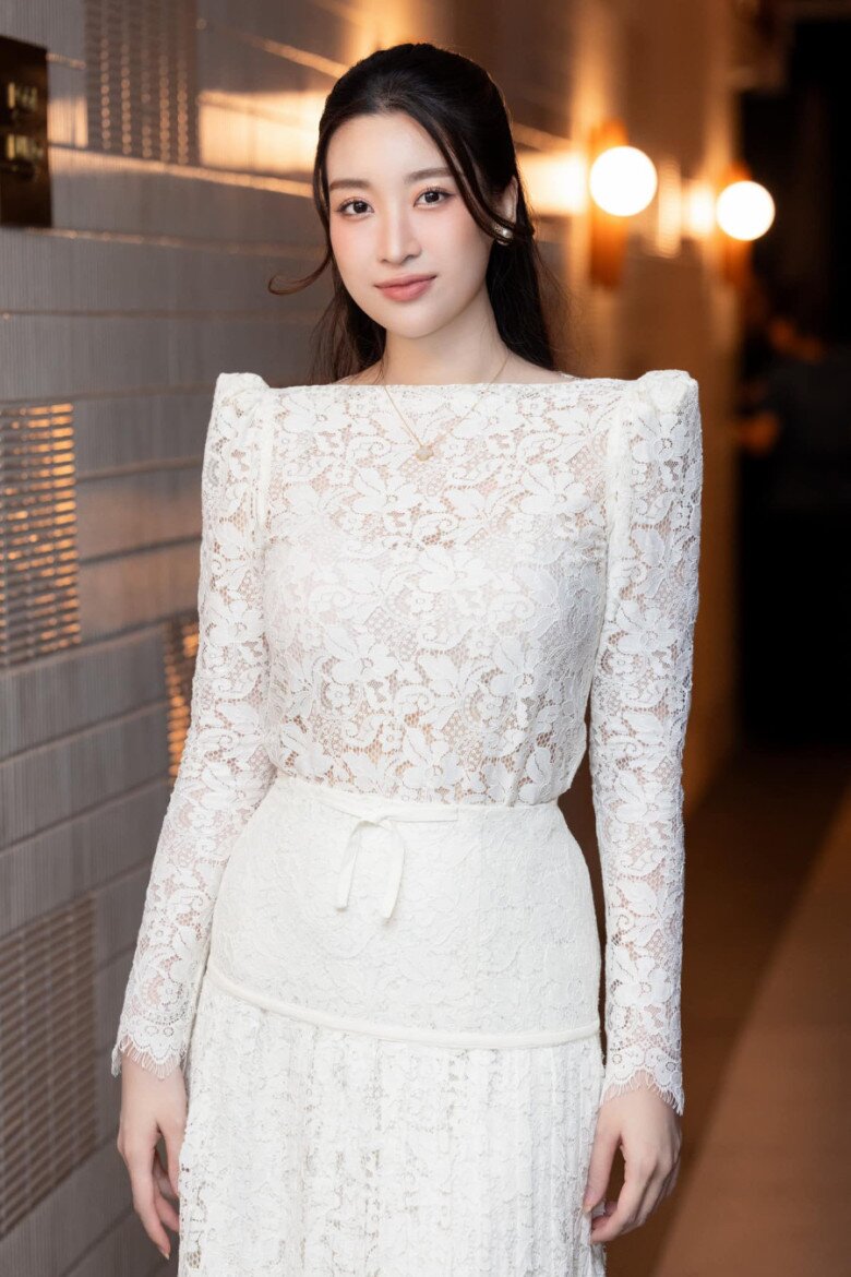 Mỹ Anh và Mỹ Linh sở hữu nhiều nét tương đồng từ ánh mắt, nụ cười đến gương mặt bầu bĩnh đáng yêu.