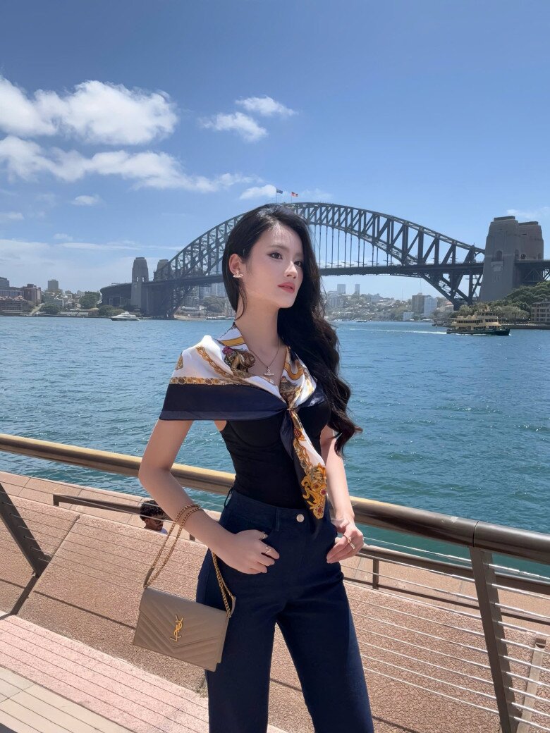 Hoa hậu Ý Nhi thả dáng mảnh mai tại trời Úc, hào hứng chờ đợi ngày trở về Việt Nam - 2