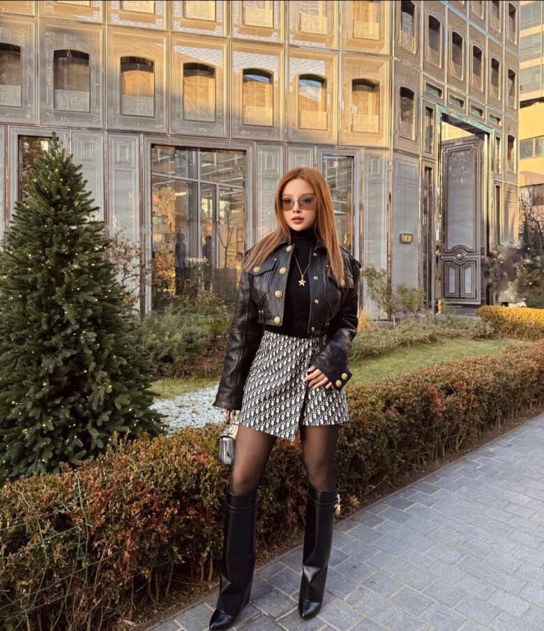 Trời chuyển lạnh, học hội mỹ nhân cách phối áo len cổ lọ đẹp chất ngất lại amp;#34;hackamp;#34; tuổi, không lo bị chê amp;#34;dừamp;#34; - 7