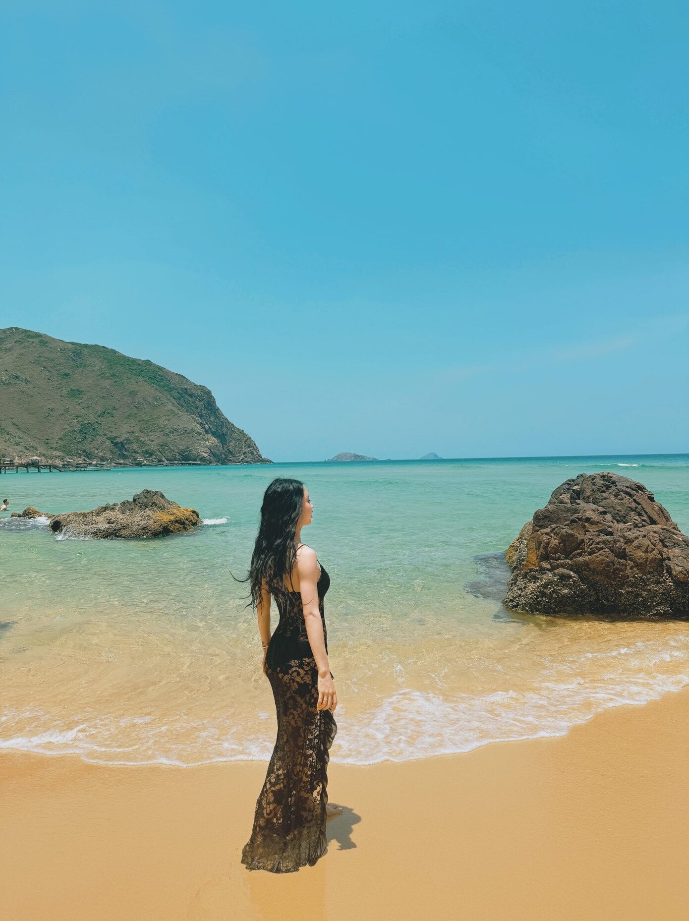 Hot girl tuyển nữ Trần Thị Duyên amp;#34;đốt mắtamp;#34; với loạt ảnh chào tuổi 25 - 12