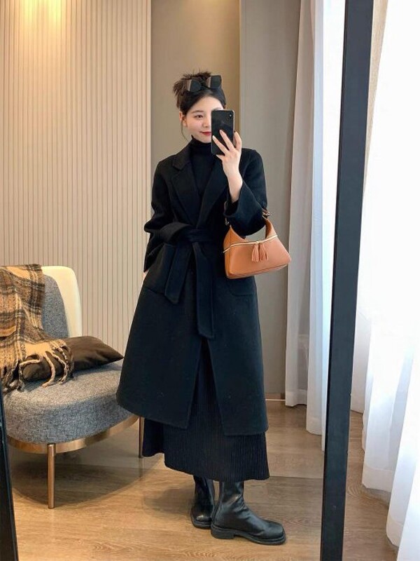 Cao dưới 1m60 vẫn mặc áo khoác dài đẹp “đỉnh”, không sợ nuốt dáng nhờ chọn đúng kiểu, diện lên trẻ hẳn vài tuổi - 5