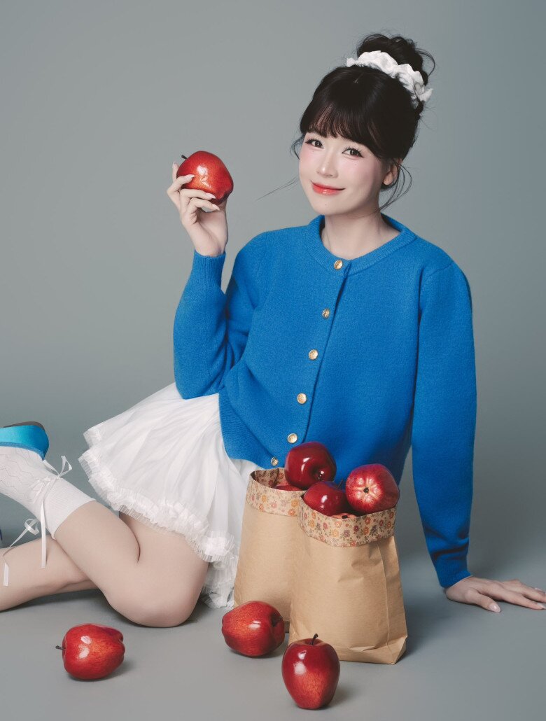 Sam nổi tiếng với diện mạo trẻ trung hơn tuổi ngay cả khi đã làm mẹ 2 con.