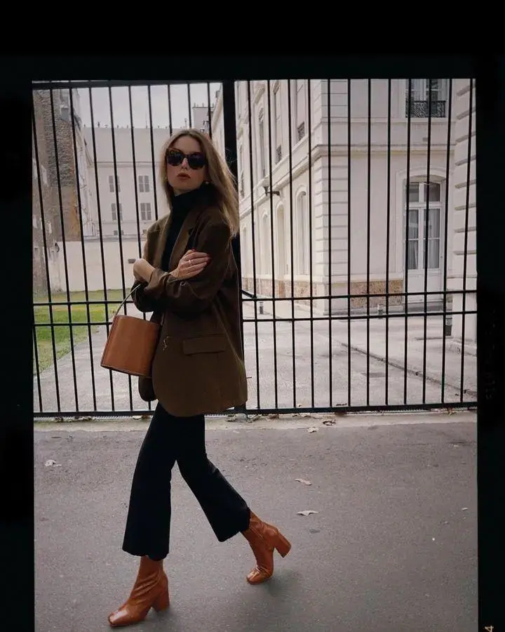 Làm thế nào để mang bốt ngắn mà không khiến chân còn amp;#34;một mẩuamp;#34;? 3 kiểu quần diện với bốt giúp kéo dài cả người - 3