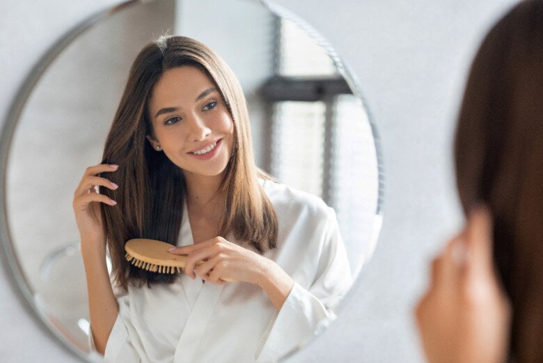 Nhổ một sợi tóc bạc có giúp mọc lại 3 sợi đen? Chị em áp dụng 6 ăn - 4 làm để mái tóc vừa dày vừa đen bóng - 8
