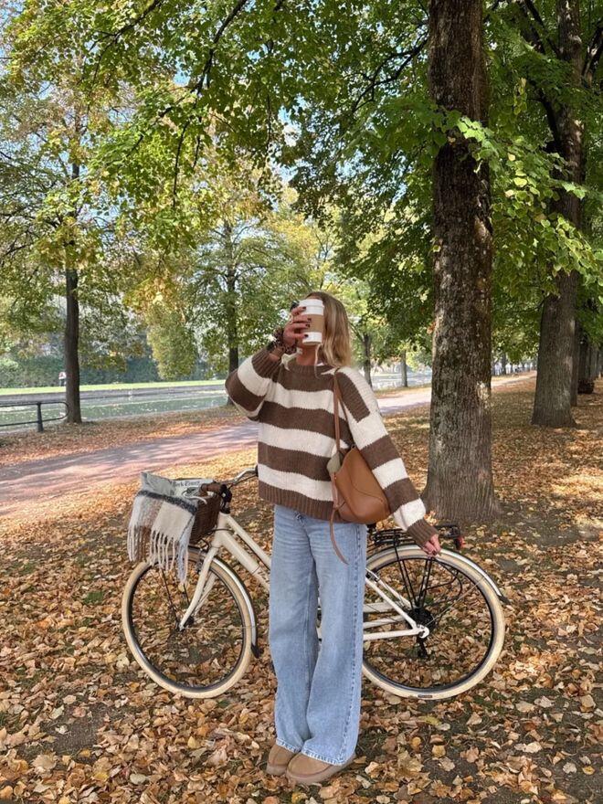 Những phụ nữ sành điệu trên khắp thế giới đều mang kiểu giày này mùa đông, chúng hợp với mọi thứ bạn có trong tủ đồ - 12