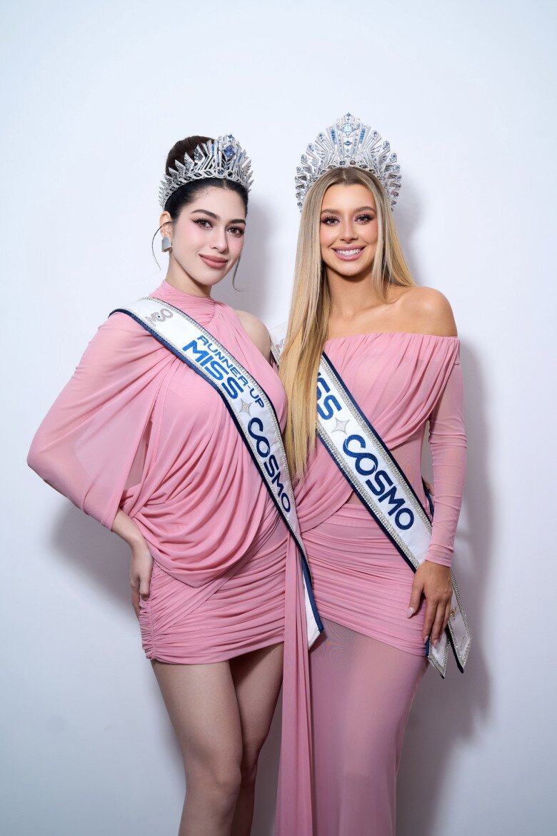 Hoa hậu Yolina Lindquist và Á hậu Chelsea Fernandez.