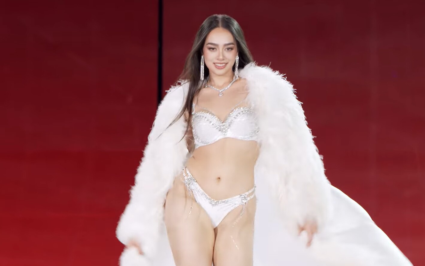 Miss Cosmo New Zealand.