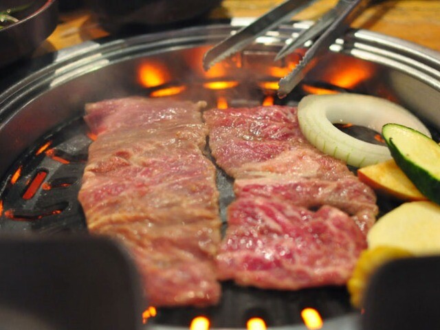 4 cách ướp thịt bò nướng mềm, ngọt ngon thơm nức đơn giản tại nhà, chẳng phải tốn tiền triệu ra hàng quán