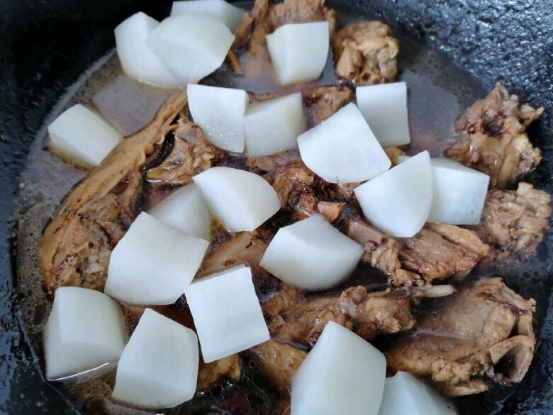 Thịt này “mát như kem”, thịt lợn cũng chẳng bổ bằng, ăn vào thanh nhiệt, kiện tỳ ích vị mà giá lại rẻ - 3