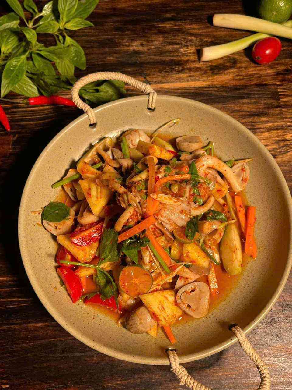 8X ăn chay 26 ngày mỗi tháng, bạn bè lo thiếu chất ai ngờ sự thật hoàn toàn trái ngược - 6