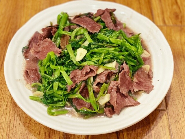 Ăn mãi mới biết rau này giàu kali và canxi, đem xào hay muối chua đều ngon bất chấp - 2