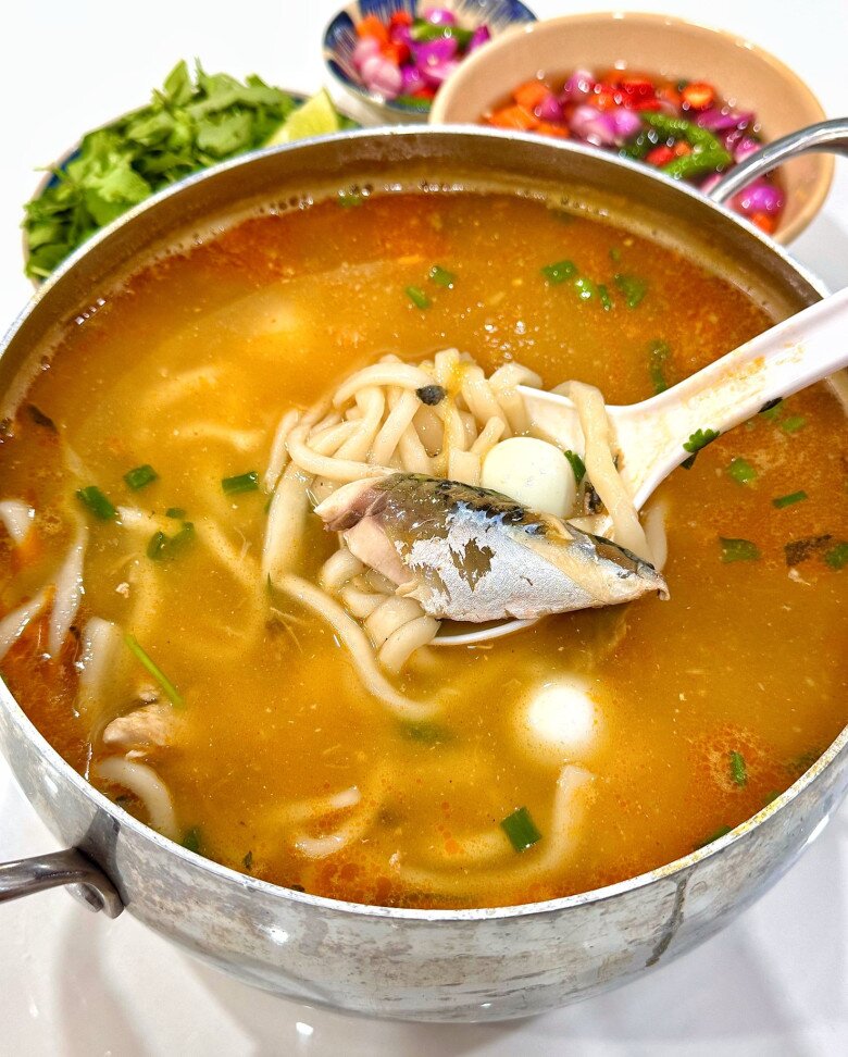 Cách làm bánh canh cá nục Đà Nẵng thơm nức mũi, lạ miệng mà ngon của mẹ đảm, ăn một lần nhớ mãi - 6