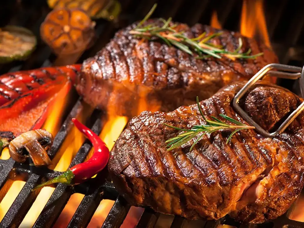 4 cách ướp thịt bò nướng mềm, ngọt ngon thơm nức đơn giản tại nhà, chẳng phải tốn tiền triệu ra hàng quán - 2