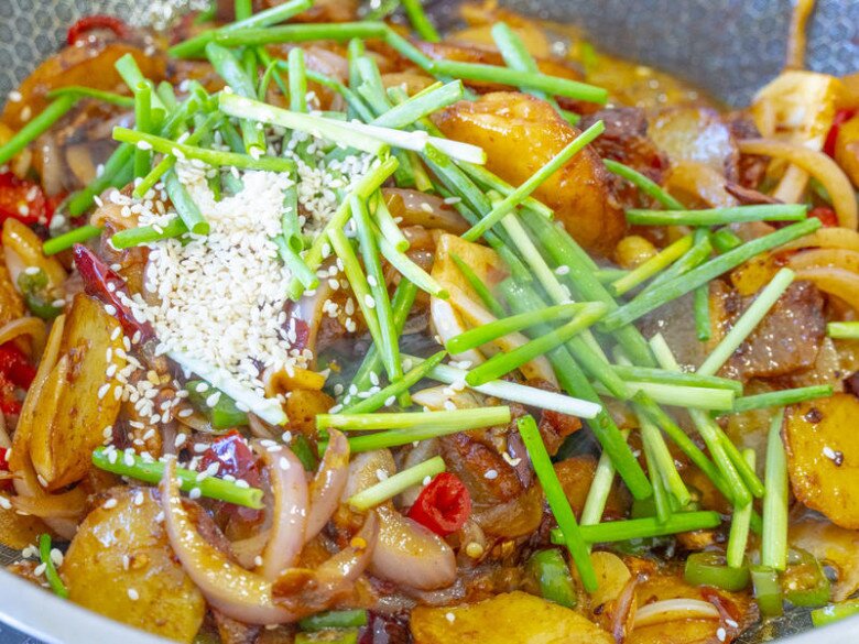 Củ này rẻ hơn khoai sọ bổ hơn khoai lang, ăn vào giải độc thanh nhiệt, chế biến thành nhiều món ngon lạ - 5