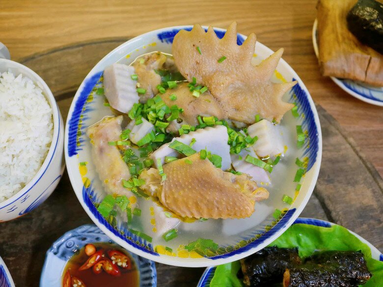 Hôm nay nấu gì: Mâm cơm giản dị nhưng đủ chất, ngon miệng - 7