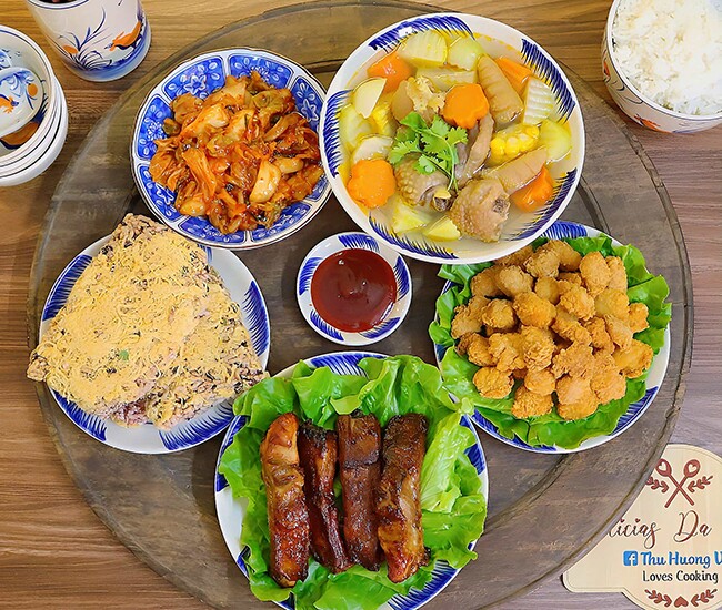 Mâm cơm nhà ngon.