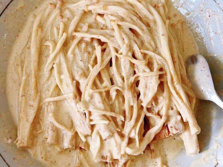 Loại rau cực giàu vitamin D đem chiên giòn lại được món ăn chơi đã miệng, bình thường chỉ nhà hàng mới có - 5