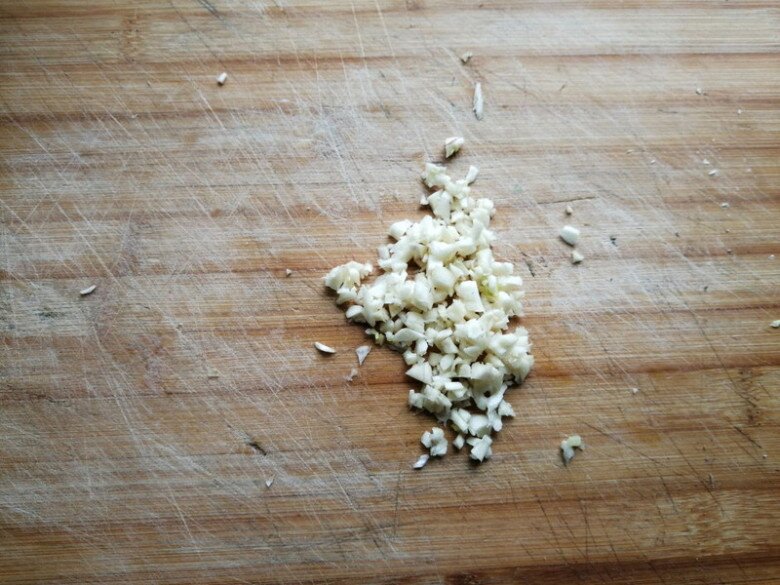 Loại rau rẻ tiền lại rất ngon có lượng canxi gấp 5 lần cá, đem nấu đơn giản mà ai cũng thích - 4