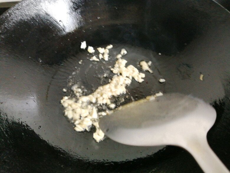 Loại rau rẻ tiền lại rất ngon có lượng canxi gấp 5 lần cá, đem nấu đơn giản mà ai cũng thích - 7