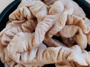 Không cần dùng muối và giấm, rửa lòng già lợn bằng nguyên liệu này 5 phút là sạch, mùi hôi cũng chẳng còn