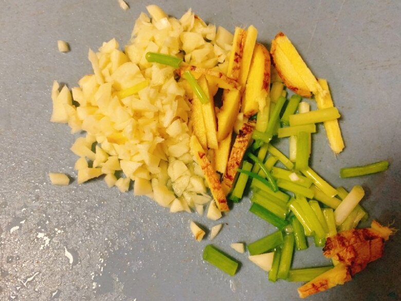 Rẻ như cho nhưng siêu giàu canxi, thứ này đem nấu canh với lá ở biển ngon bổ gấp nhiều lần - 3