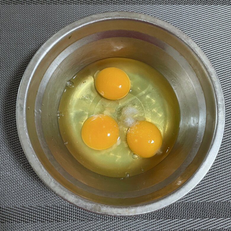 Trứng đem nấu với loại rau bán đầy chợ nhưng vitamin K gấp 60 lần trứng vịt, được món ăn chơi thú vị mà ngon miệng - 3