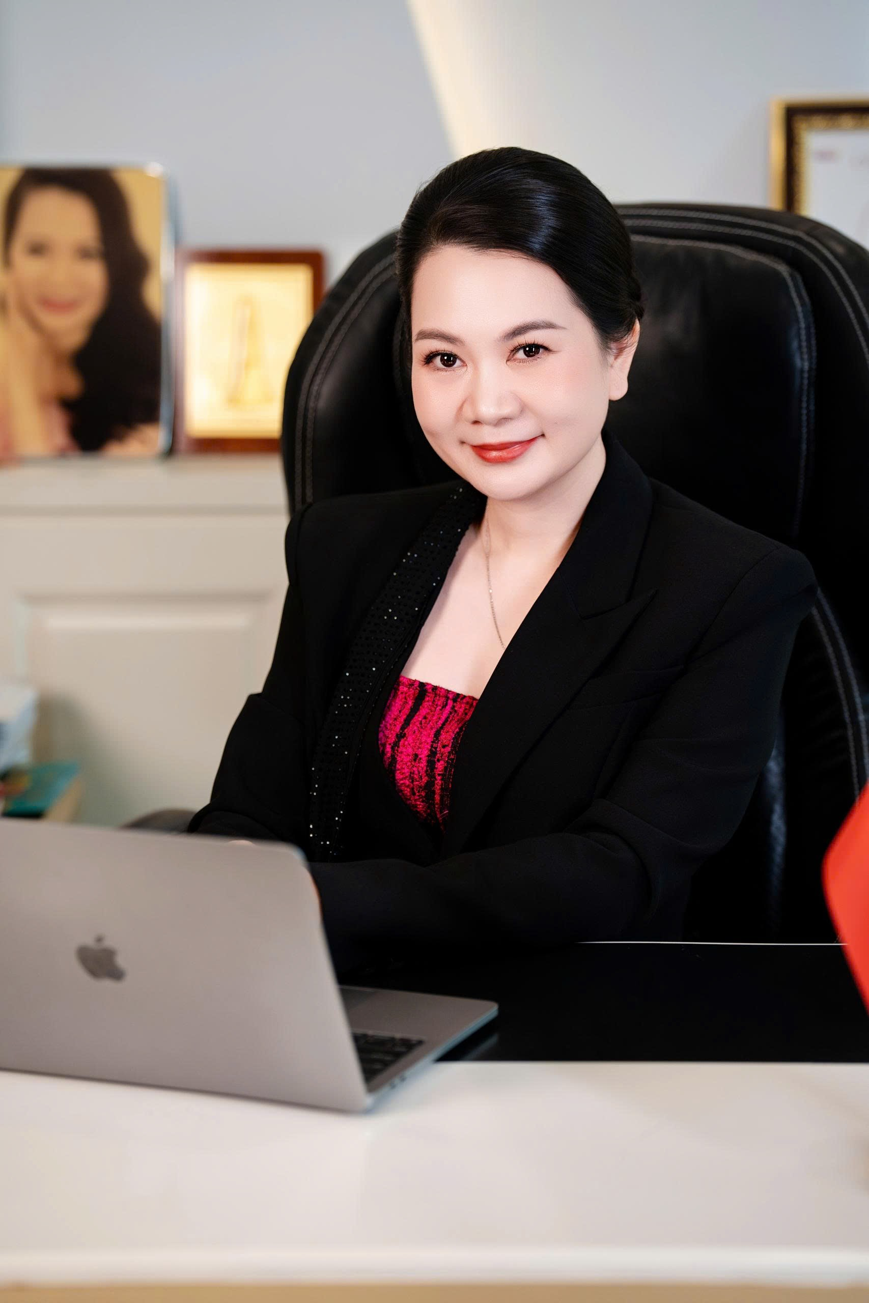 Thạc sĩ – Doanh nhân Phạm Thu Thủy