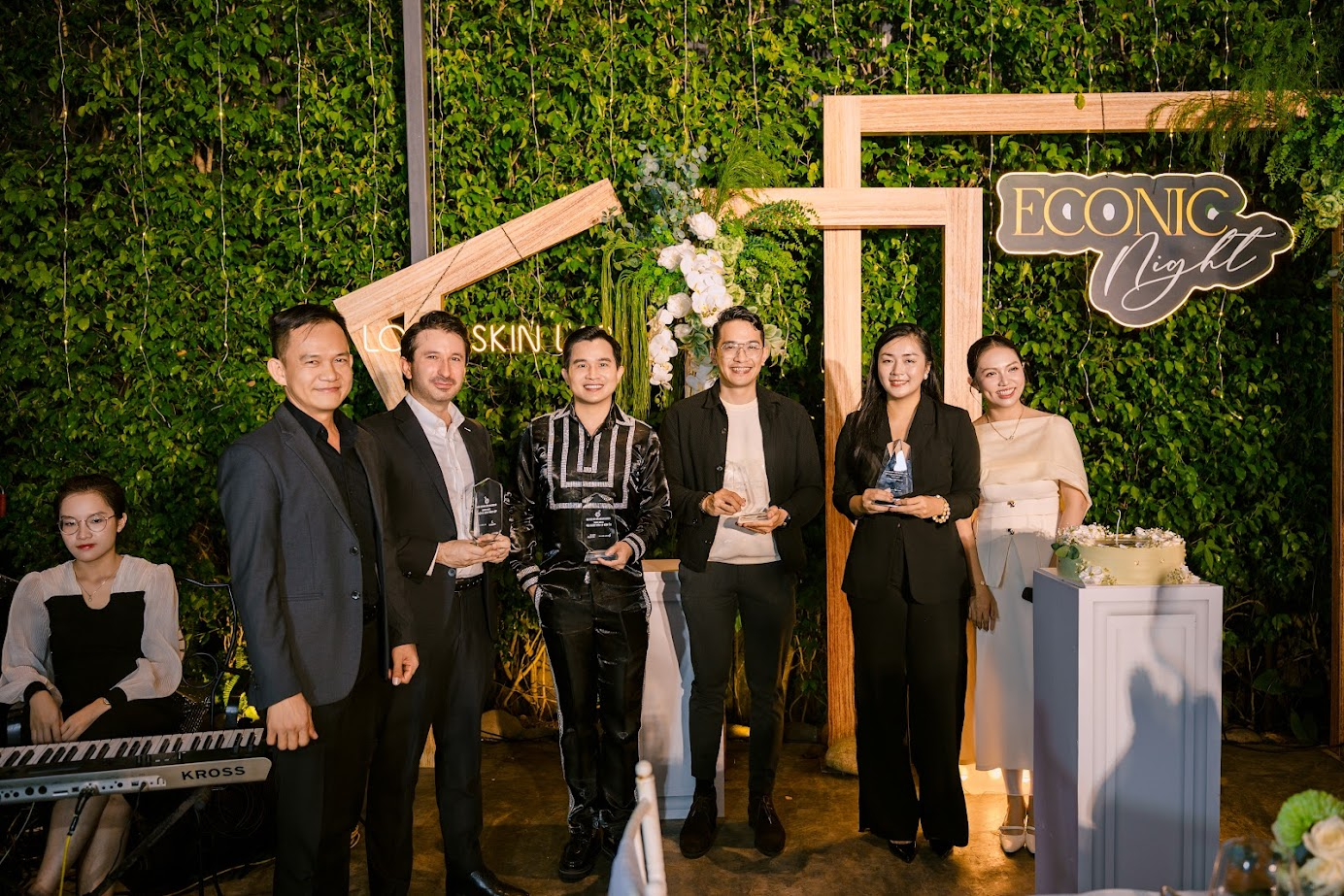 Econic Night 2025: Khi “vẻ đẹp độc bản” trở thành xu hướng làm đẹp được phụ nữ hiện đại yêu thích - 3