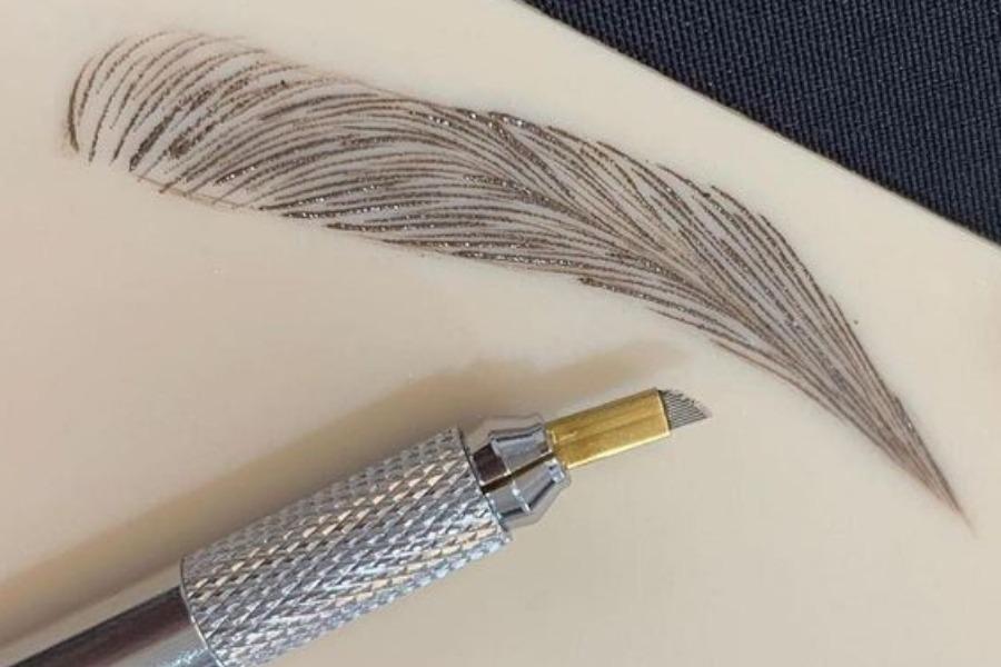 Thiết kế dáng mày dựa trên tỷ lệ khuôn mặt