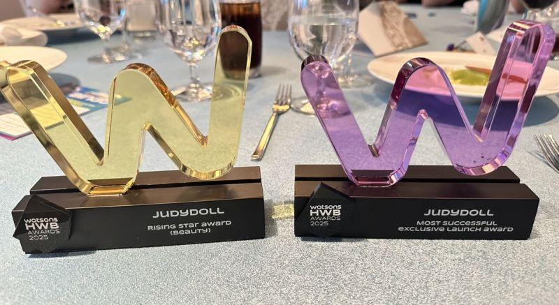 Hai giải thưởng của Judydoll tại Watsons Health, Wellness amp; Beauty Awards 2025.