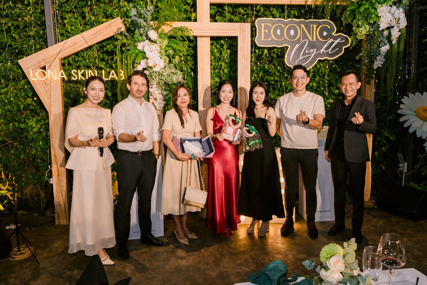 Econic Night 2025: Khi “vẻ đẹp độc bản” trở thành xu hướng làm đẹp được phụ nữ hiện đại yêu thích - 4