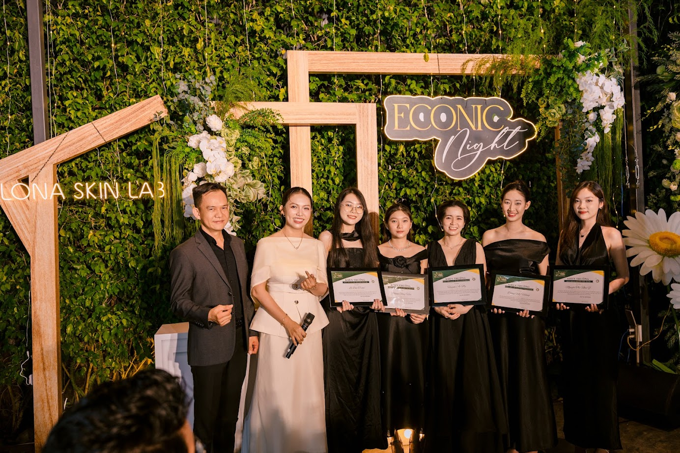 Econic Night 2025: Khi “vẻ đẹp độc bản” trở thành xu hướng làm đẹp được phụ nữ hiện đại yêu thích - 5