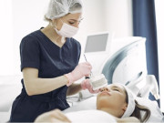 Khám da liễu an toàn – Các phương pháp thẩm mỹ hot nhất hiện nay