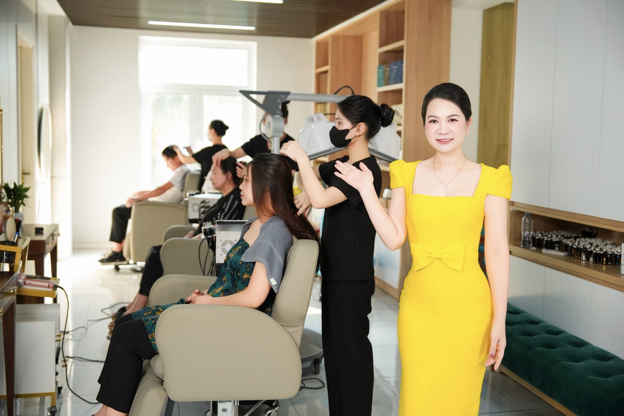 Tiên phong thay đổi tư duy làm đẹp của phụ nữ Việt