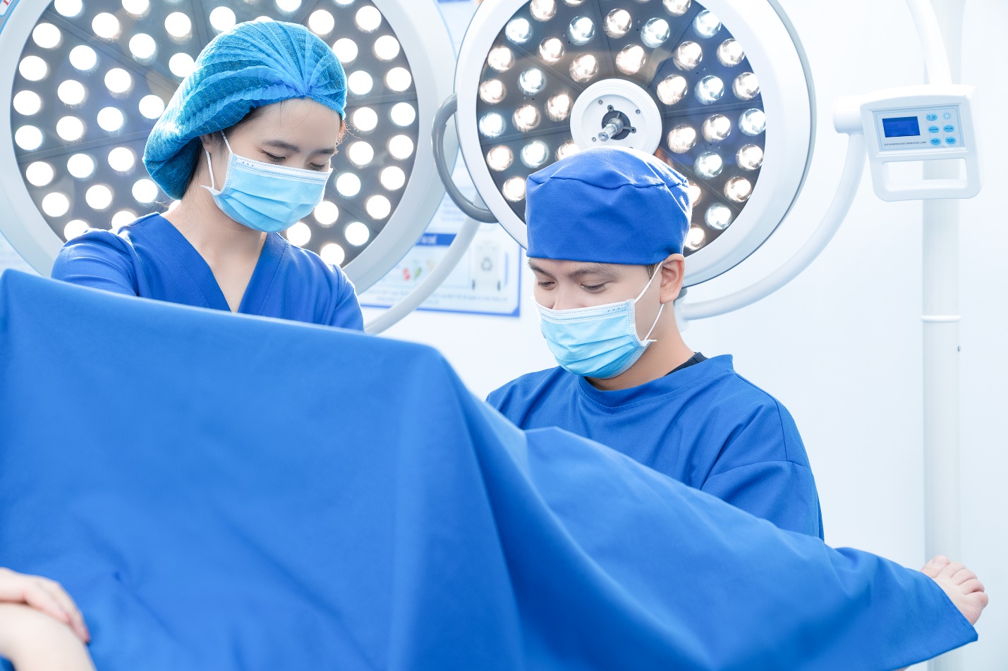 Bác sĩ David Bui: “Thẩm mỹ vùng kín không nên là một điều xa xỉ với phụ nữ” - 3