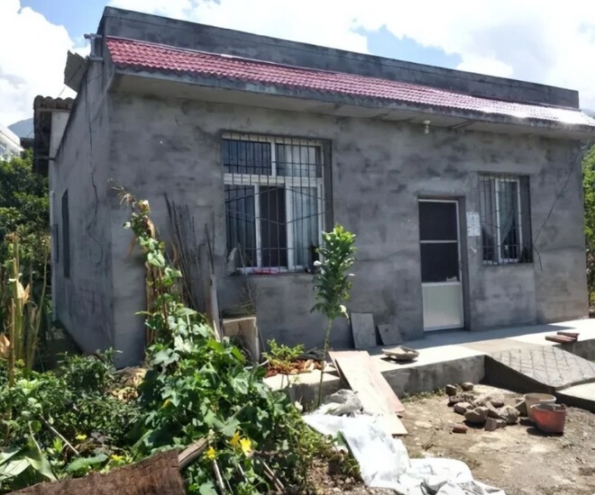 Cảm động người mẹ 5 con chưa một lần sinh nở: “Mẹ có một miếng ăn, sẽ không để con thiếu một miếng” - 2