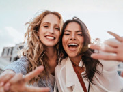 8 kiểu bạn mà mọi phụ nữ đều nên có trong đời