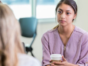 Eva tám - Những người lắng nghe nhiều hơn nói thường không đơn giản, sở hữu 9 đặc điểm tính cách này