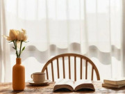 Người trả lời tin nhắn của bạn như này chính là coi thường bạn, không cần liên lạc nữa