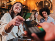 Eva tám - Trắc nghiệm: Bạn có đang thuộc nhóm “tiết kiệm sai chỗ - chi tiêu sai lúc”?