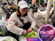 Tin tức - Cô gái 2K bỏ nghề “vạn người ước”, mở sạp bán rau thủy canh kiếm hàng triệu đồng mỗi ngày