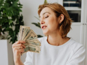 Eva tám - Nhìn 7 thói quen này, bắt bài ngay những người đang cố "diễn" vai giàu có