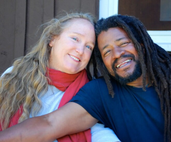 Sara Jane Parsons và Jimmy Turner.