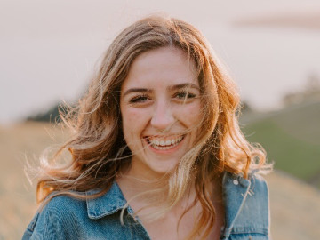 8 hành vi khiến người tự tin nổi bật mà không hề kiêu ngạo