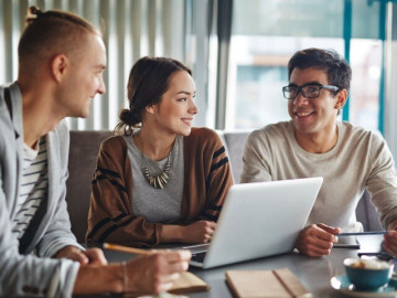 Ở nơi làm việc: Không nói 3 chuyện, không tiết lộ 3 điều, không giúp 3 việc, không kết giao 3 người