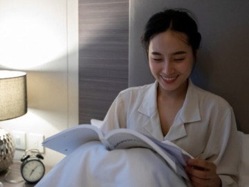 Eva tám - Những người đọc sách trước khi ngủ mỗi đêm sở hữu 9 đặc điểm đáng nể này