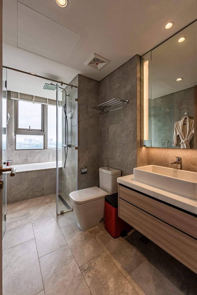 Á hậu Việt sinh con cho bạn trai giấu mặt ở Áo, bé gái về Việt Nam đã ở ngay cơ ngơi trong khu nhà giàu - 13