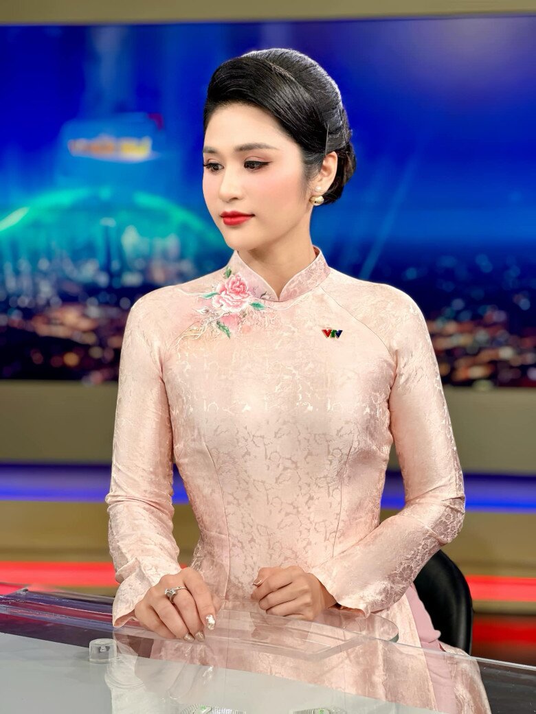 Nữ MC lên tiếng, mong mọi người cảm thông