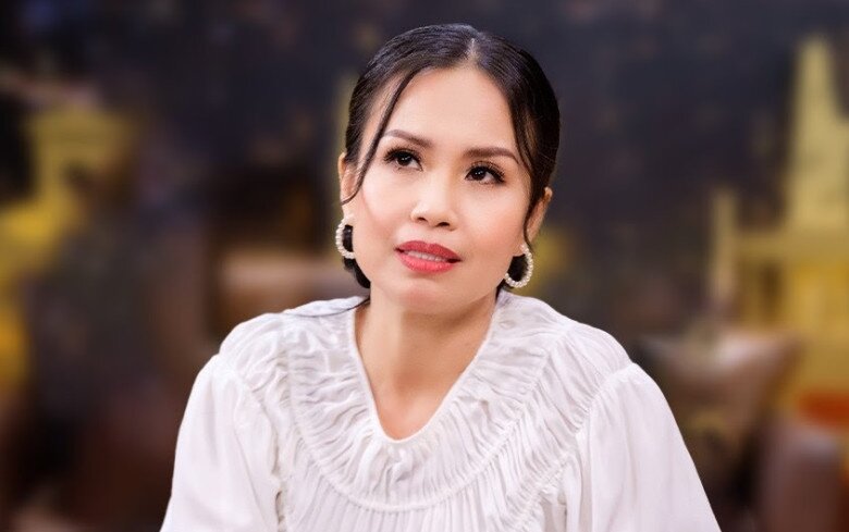 Cẩm Ly đã bị khựng khi chồng bất ngờ nói về chuyện cạo đầu.